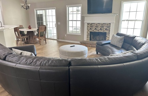 Canton House | Monthly Multifamily Pet Friendly Relocation