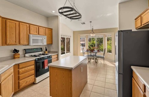 Verde Santa Fe House | Monthly Property! Community Pool & Hot Tub! Great