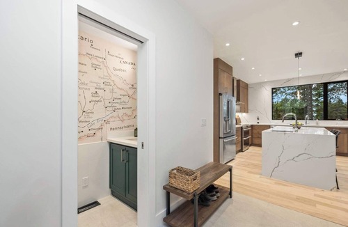 Carling House | Monthly Rental on Cole Lake