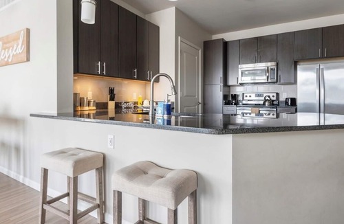 Town and Country Apartment | Monthly Stays Luxe Des Peres Suite with Complimentary Starbucks Onsite!