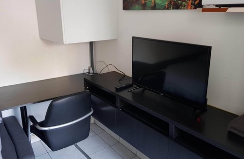 Villejuif House | MONTHLY STUDIO IN VILLEJUIF