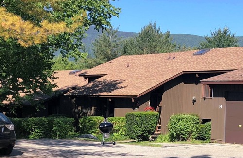 Manchester Center Condo | Monthly vacation rental - Charming and rustic Manchester, Vermont Condo 3000