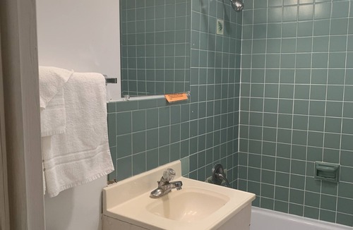 Monticello Hotel | Monticello Inn