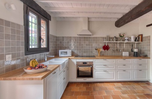 Belbeze-de-Lauragais House | Montillet - Five Bedroom House, Sleeps 11