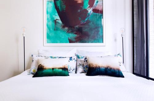Clignancourt Bed & Breakfast | MONTMARTRE ROMANTIC, Bed & Breakfast - Paris