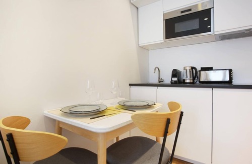 Quartier Sainte-Avoye Apartment | Montmorency Center of Paris Le Marais Beaubourg
