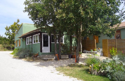 Pezens House | Montolieu GITE with swimming pool