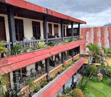 Rantepao House | Monton Guest House