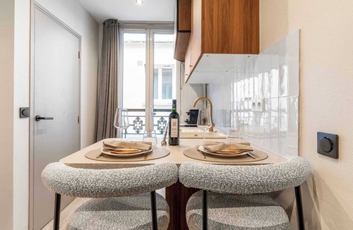 Plaisance Apartment | Montparnasse - Deluxe studio for couples