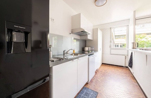 Saint-Thomas-d'Aquin Apartment | Montparnasse - Studio & Downtown