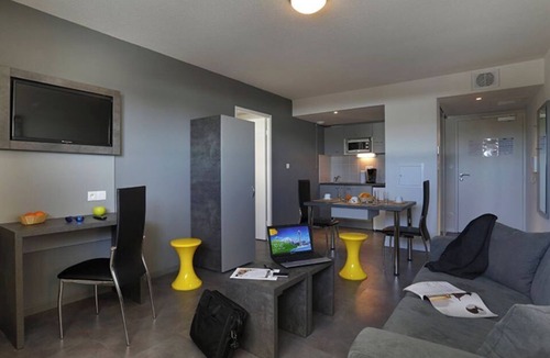 Saint-Jean-de-Vedas Apartment | Montpellier Le Terral 2P4