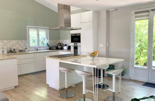 Le Cres Villa | Montpellier-Le Crès, villa, swimming pool, quiet, good location, residential area