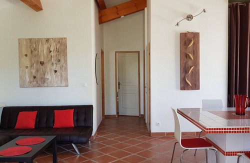 Montaud House | Montpellier villa rental climatisee 4 pers herald pool private garden