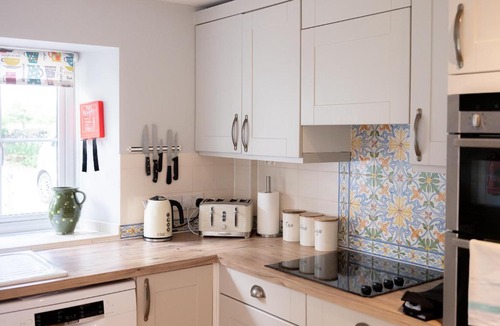 Ampney Crucis House | Montreal House