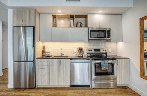 Quartier des Spectacles Apartment | Montreal - Le Smith 2B1B (1106)