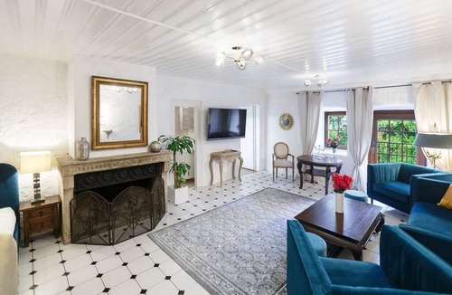 Montreux Apartment | Montreux Castle - Château du Châtelard
