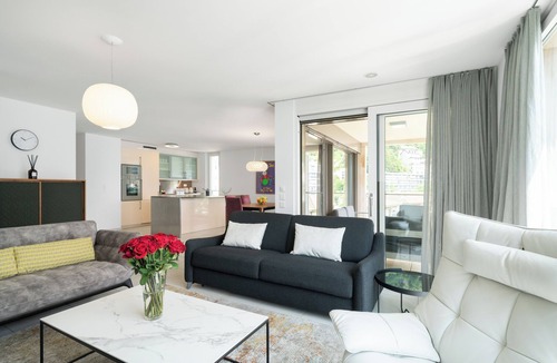 Montreux City Centre Apartment | Montreux Lake View Apartments and Spa