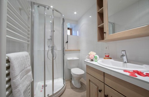 Montroc Apartment | Montroc Apartment Sleeps 6