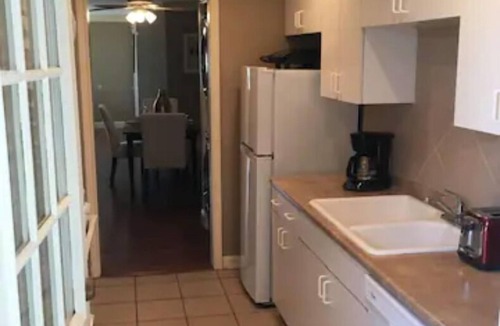Neartown Apartment | Montrose Hist Dist - Cozy and comfortable 2 BR