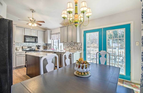 Montross House | Montross Home w/Private Pool & Yard!