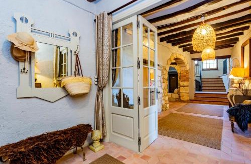 Castellvi de la Marca Villa | Montrural