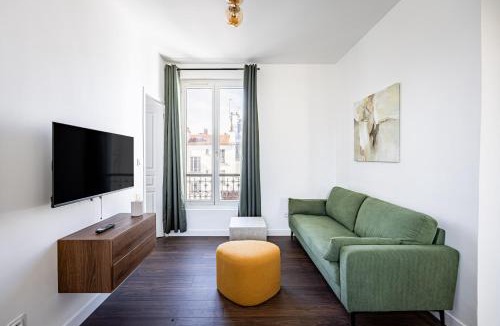 Plaisance Apartment | Montsouris Park 2 Bedrooms Quiet Alésia Renovated