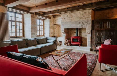 Landerneau House | Monument Historique du Xviième Siècle en Centre Ville