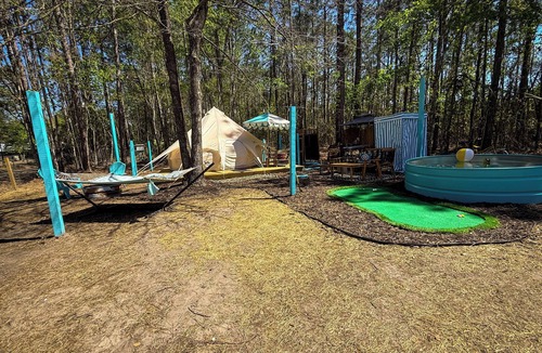 Middleburg RV Rental | Moo-Tel Yurt