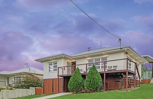 Moogerah House | Moogerah Lake House #2 - Spa, Pool, Firepit