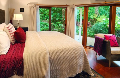 Kerikeri Cabin | Moon Gate Villa