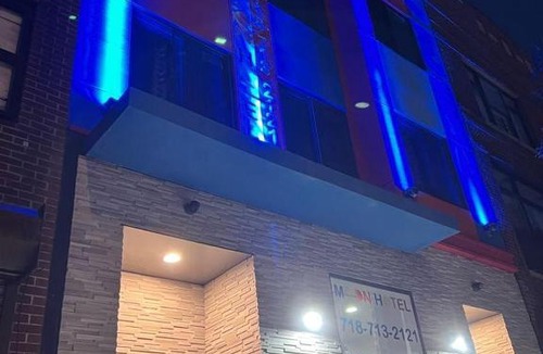 Brownsville Hotel | Moon Hotel Brooklyn