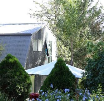 Diamond Creek House | Moon House