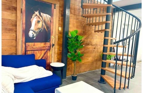 Campbellford House | Moon River