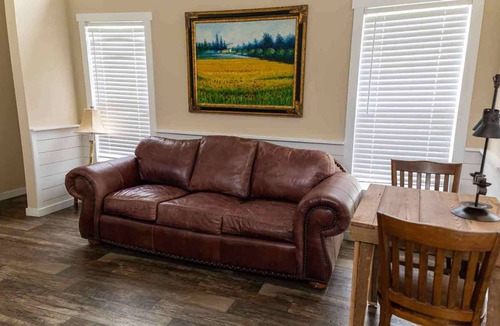 Satin Cabin | Moon River Ranch - Magnolia Cabin