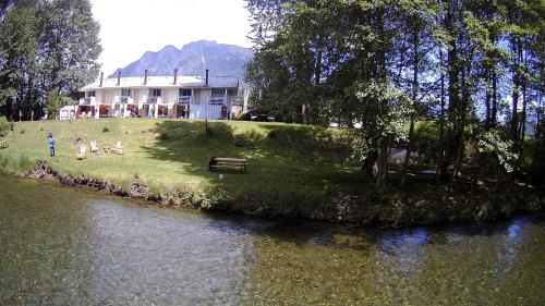 North Bend House | Moon River Suites #5