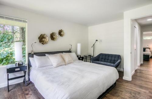 North Bend House | Moon River Suites #5