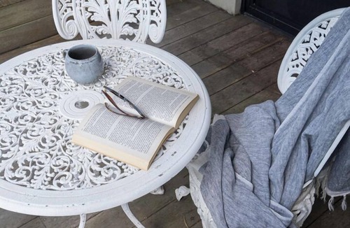 Fingal House | Moonah Retreat - 4pm check out Sundays*