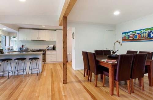 Rye House | MOONAH SANDS - RYE.