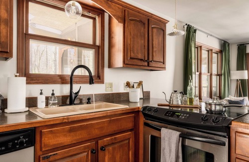 Wears Valley Cabin | Moondance Cabin by Lightfoot Stays