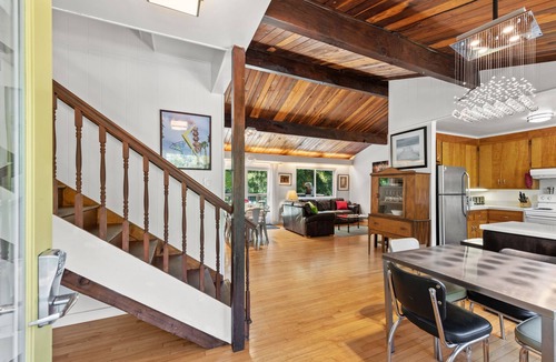 Northwood House | Moondance - Contemporary Riverfront Home