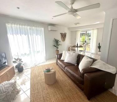 Bonogin House | Moondance Retreat