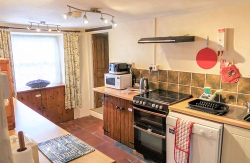 West Quantoxhead House | Moonfleat Cottage by Interhome