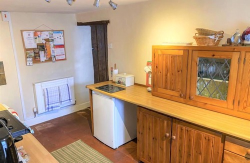 West Quantoxhead House | Moonfleat Cottage by Interhome