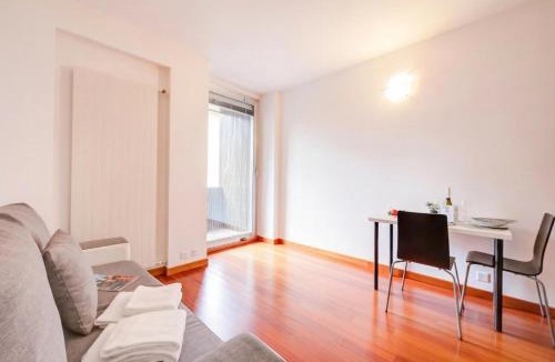 Lugano Apartment | Moonlight - 150m from the lake - Happy Rentals