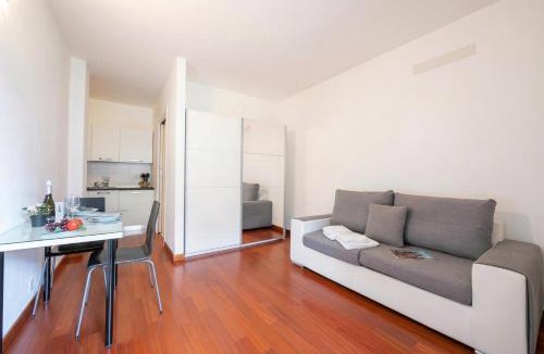 Lugano Apartment | Moonlight - 150m from the lake - Happy Rentals