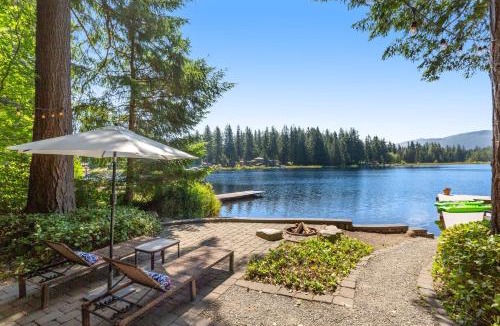 Fall City House | Moonlight Cottage at Lake Alice