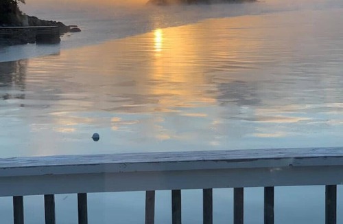 Northwest Cove Cottage | Moonlight Cottage