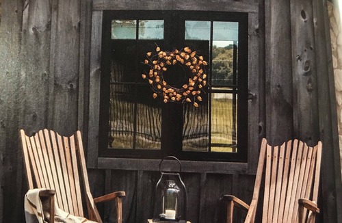 Idaho Falls Cottage | Moonlight Cottage D “Schuss”; Sleeps 5