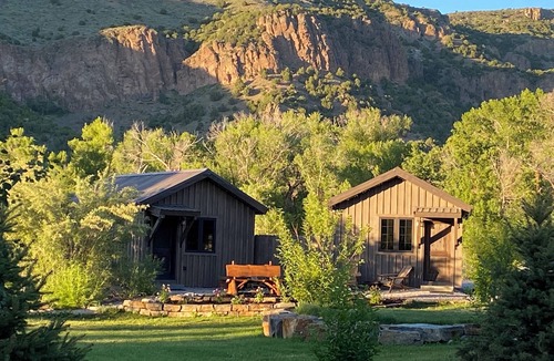 Idaho Falls Cottage | Moonlight Cottage D “Schuss”; Sleeps 5