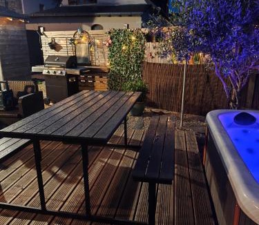 Courchamps House | Moonlight cottage with spa saumur